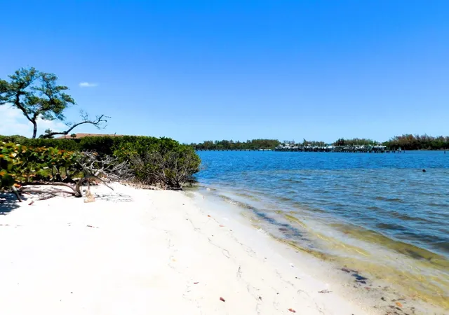 36th image of 6062 Se Landing Wy #2, Stuart, FL 34997 | MLS# B26017731