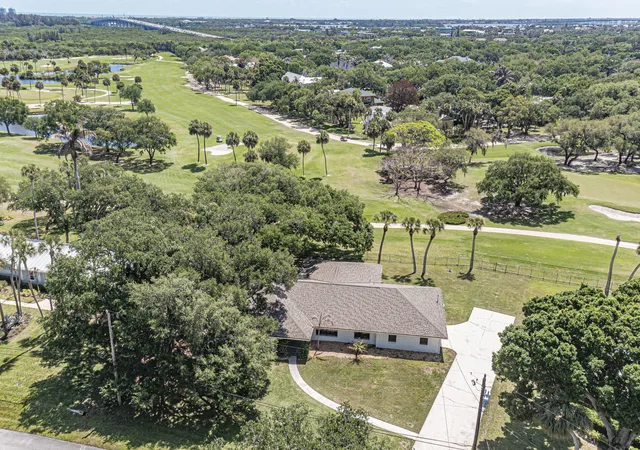 Photo 2 of Single family home for sale at 3360 Buckinghammock Trl, Vero Beach, FL 32960 | MLS# B26017753 | Listing updated on 2026-09-23