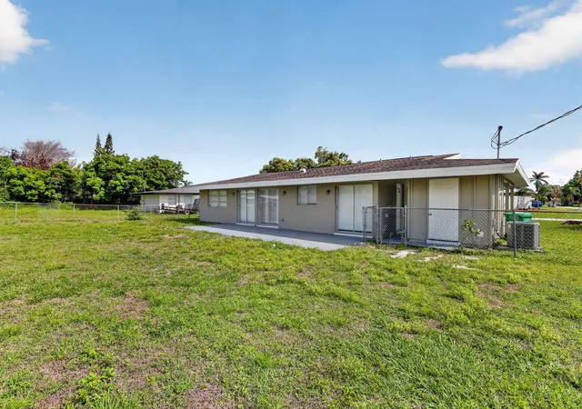 Photo 3 of Single family home for sale at 157 Se Calmoso Dr, Port St Lucie, FL 34983 | MLS# B26017765 | Listing updated on 2026-09-23