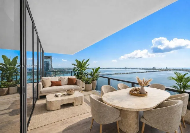 3rd image of 788 Ne 23Rd St #4802, Miami, FL 33137 | MLS# A12002620