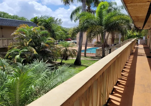 Condo for sale at 1370 NE 119th Street #137015, Miami, FL 33161 | MLS# A12003059