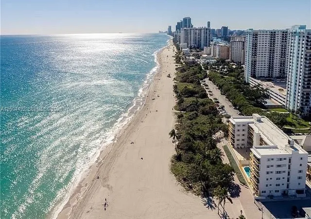 1st image of 901 S Surf Rd #407, Hollywood, FL 33019 | MLS# A12004432
