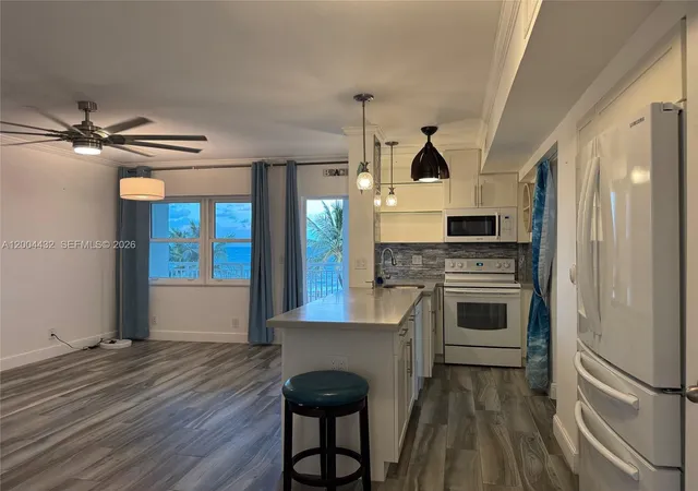 5th image of 901 S Surf Rd #407, Hollywood, FL 33019 | MLS# A12004432