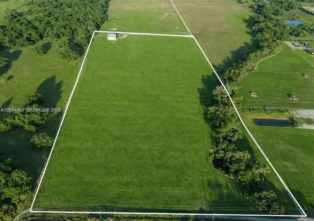 4th image of 595 Norris Rd, Labelle, FL 33935 | MLS# A12004457