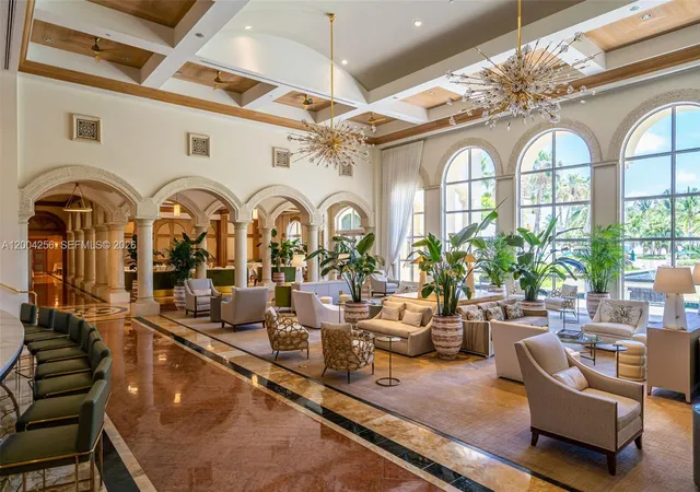 2nd image of 791 Crandon Blvd 302, Key Biscayne, FL 33149
