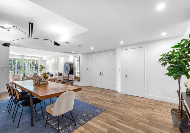 5th image of 791 Crandon Blvd 302, Key Biscayne, FL 33149