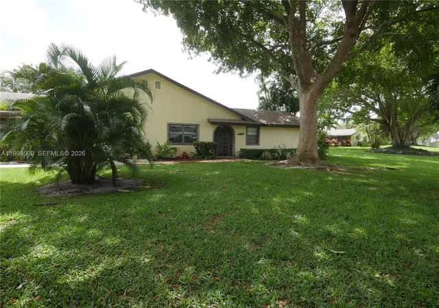 1st image of 23359 Barlake Dr, Boca Raton, FL 33433 | MLS# A11998509