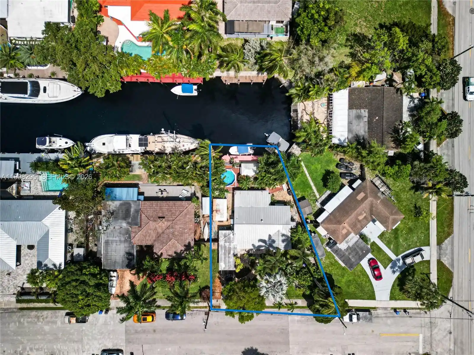 Single family home for sale at 905 Mandarin Isle, Fort Lauderdale, FL 33315 | MLS# A11998295