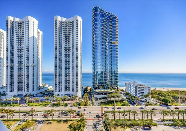 2nd image of 100 Bayview Dr #606, Sunny Isles Beach, FL 33160 | MLS# A12003438