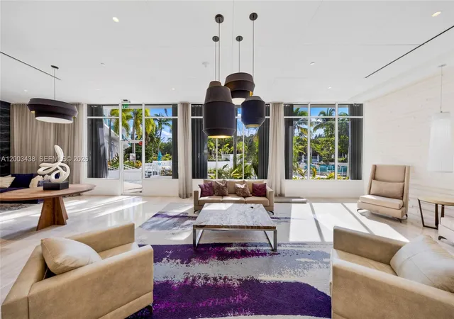 4th image of 100 Bayview Dr #606, Sunny Isles Beach, FL 33160 | MLS# A12003438