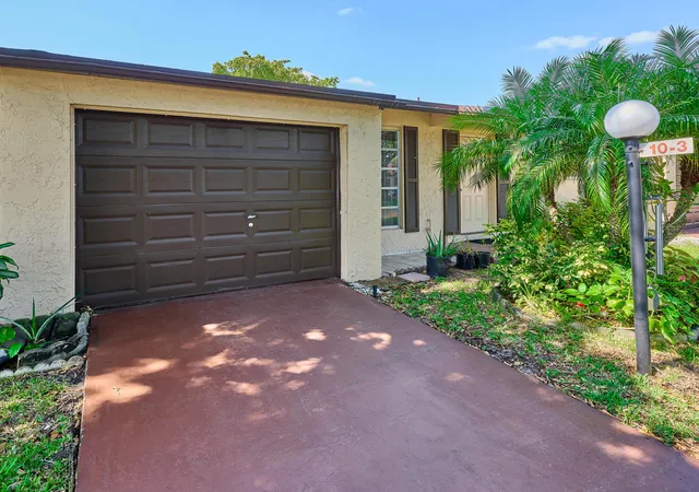 Photo 2 of Single family home for sale at 7708 Margate Blvd #10-3, Margate, FL 33063 | MLS# B26018145 | Listing updated on 2026-09-23