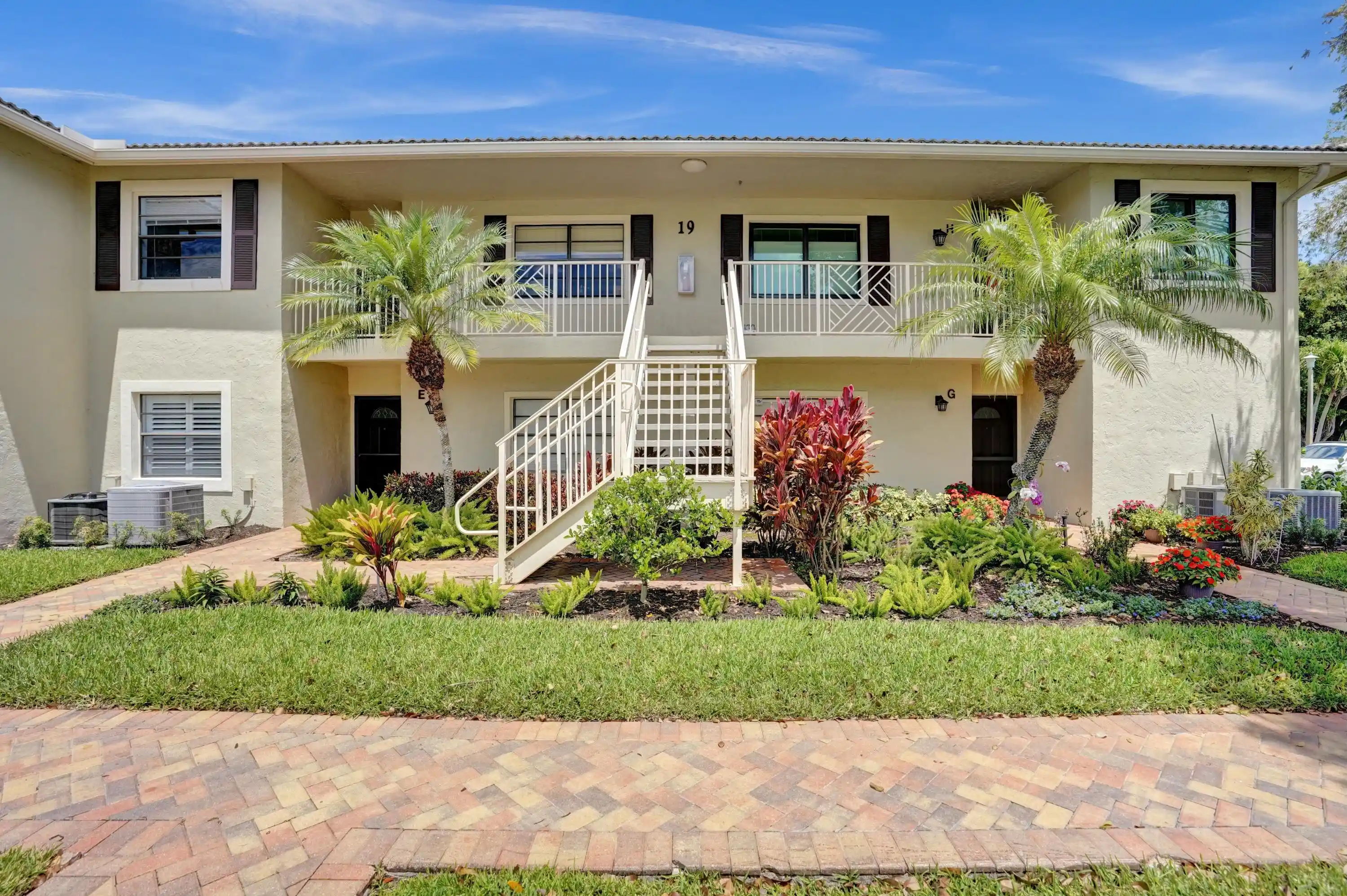 Photo 1 of Condo for sale at 19 Stratford Dr E #Unit F, Boynton Beach, FL 33436 | MLS# B26018237 | Listing updated on 2026-10-22
