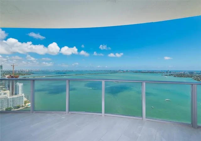 Homes for sale in Miami, FL | 488 Ne 18Th St #4515, Miami, FL 33132 | MLS# A12005104