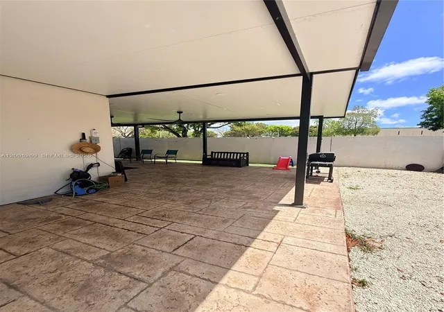 Homes for sale in Florida City, FL | 102 Nw 10th Pl, Florida City, FL 33034 | MLS# A12005260