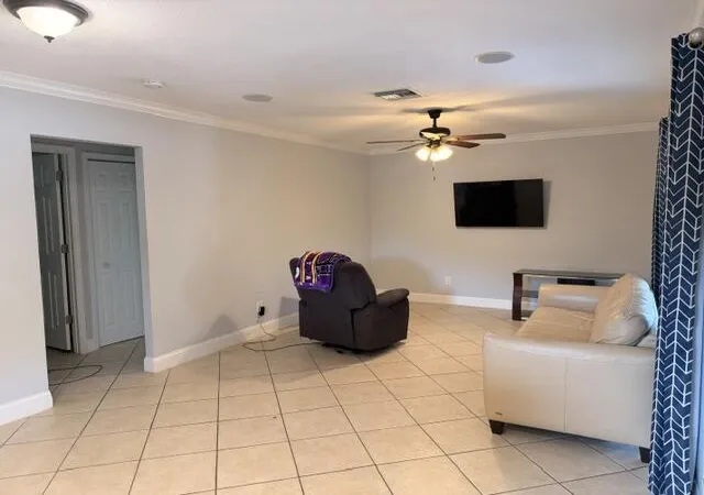 5th image of 1983 Juno Rd, North Palm Beach, FL 33408 | MLS# B26018467