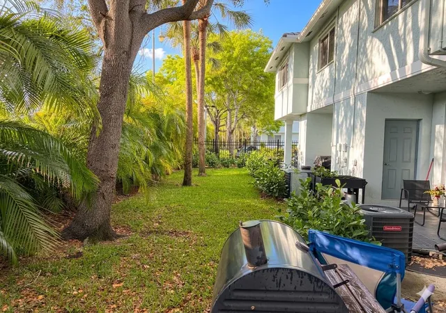 Homes for sale in Riviera Beach, FL | 3731 Sonoma Dr, Riviera Beach, FL 33404 | MLS# B26018519