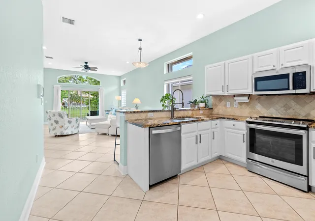 2nd image of 6513 Sandpiper Dr, Coconut Creek, FL 33073 | MLS# B26018593