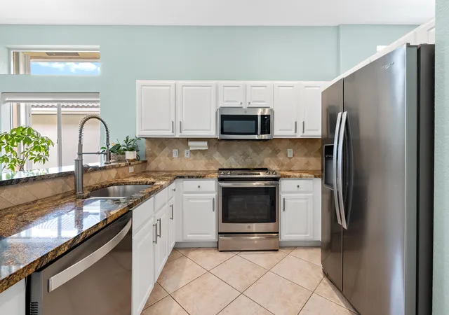 Photo 4 of Single family home for sale at 6513 Sandpiper Dr, Coconut Creek, FL 33073 | MLS# B26018593 | Listing updated on 2026-10-01