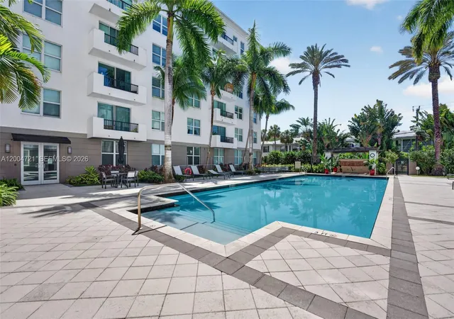 3rd image of 2401 Ne 65Th St #205, Fort Lauderdale, FL 33308 | MLS# A12004721
