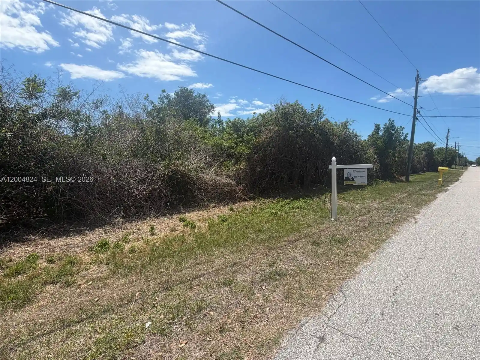 Photo 1 of Land for sale at 7329 Se Regina Dr, Englewood, FL 34224 | MLS# A12004824 | Listing updated on 2026-05-23