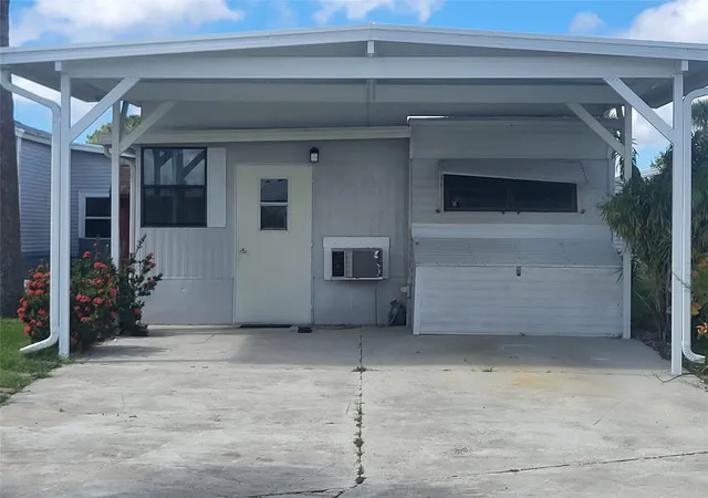 4th image of 6502 Se 54Th Ln, Okeechobee, FL 34974 | MLS# B26018701