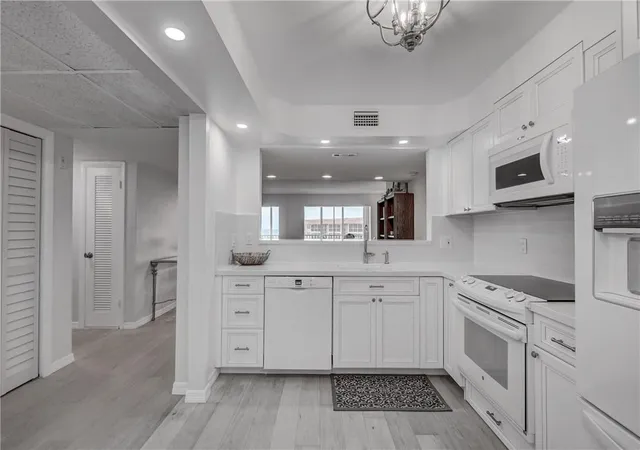 Photo 3 of Condo for sale at 2871 N Ocean Blvd #C519, Boca Raton, FL 33431 | MLS# B26018787 | Listing updated on 2026-10-05