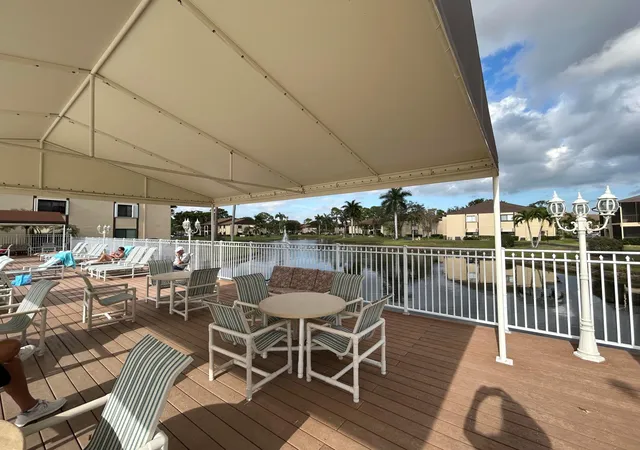 Homes for sale in Greenacres, FL | 223 Pine Hov Circle, Greenacres, FL 33463 | Houzeo