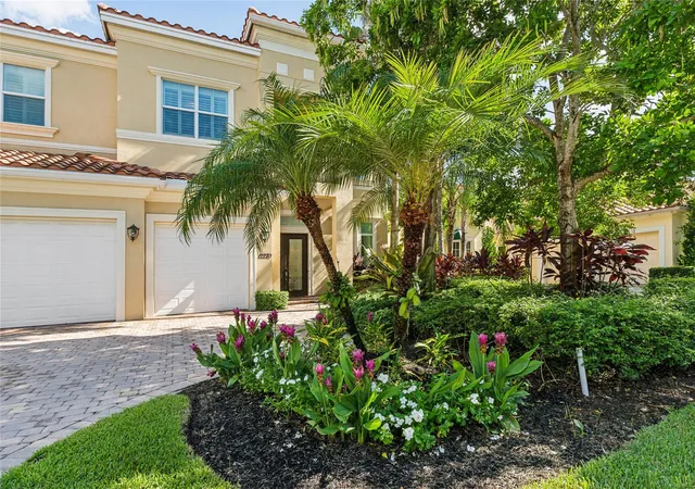 Photo 3 of Single family home for sale at 12270 Sunnydale Dr, Wellington, FL 33414 | MLS# B26018898 | Listing updated on 2026-09-23