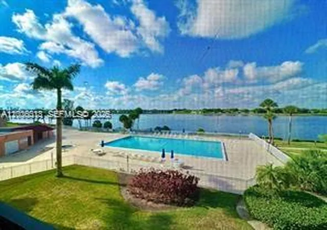 4th image of 20840 San Simeon Wy #209, Miami, FL 33179 | MLS# A12006013