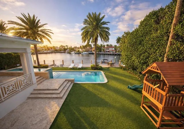 Photo 2 of Single family home for sale at 1605 Se 9th Street, Fort Lauderdale, FL 33316 | MLS# B26018932 | Listing updated on 2026-09-23