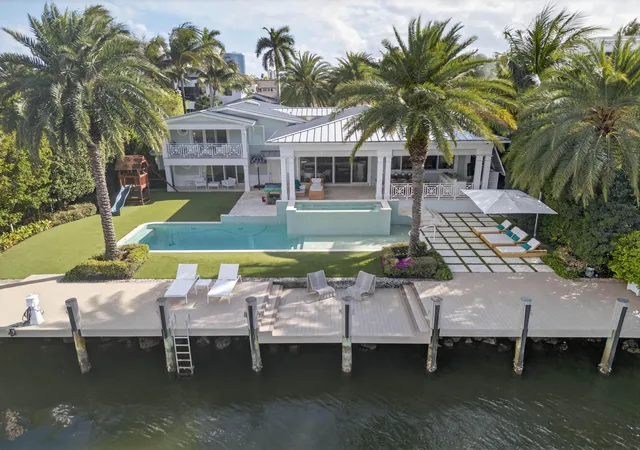 Photo 3 of Single family home for sale at 1605 Se 9th Street, Fort Lauderdale, FL 33316 | MLS# B26018932 | Listing updated on 2026-09-23