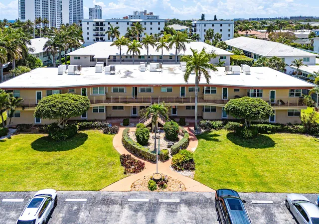Photo 1 of Condo for sale at 930 Osceola Dr #9, Boca Raton, FL 33432 | MLS# B26018947 | Listing updated on 2026-09-23