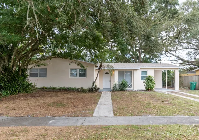 1st image of 170 Se Serenata Ct, Port St Lucie, FL 34983 | MLS# B26018952