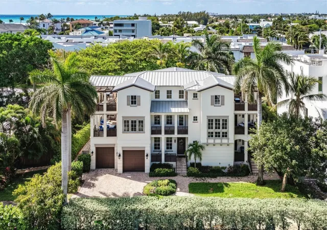 Single family home for sale at 1108 Coconut Row, Delray Beach, FL 33483 | MLS# B26018992