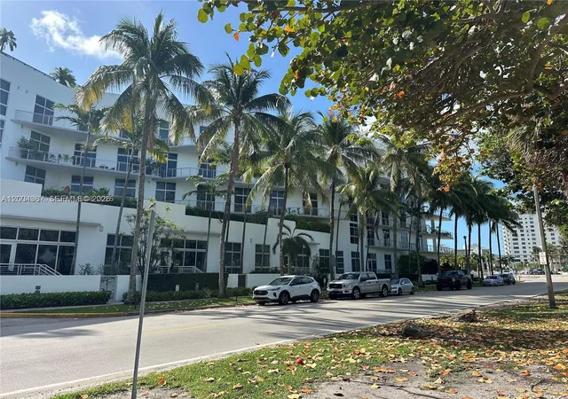 1st image of 2001 Meridian Ave #426, Miami Beach, FL 33139 | MLS# A12004987
