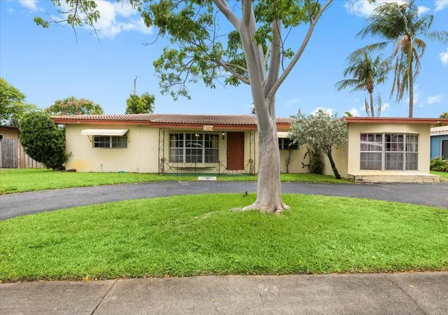 1st image of 1329 Sw 1st Ter, Pompano Beach, FL 33060 | MLS# B26019025