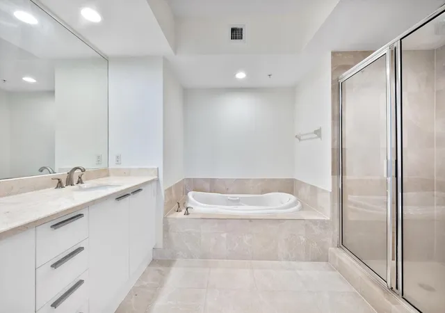 2nd image of 15051 Royal Oaks Ln, North Miami, FL 33181
