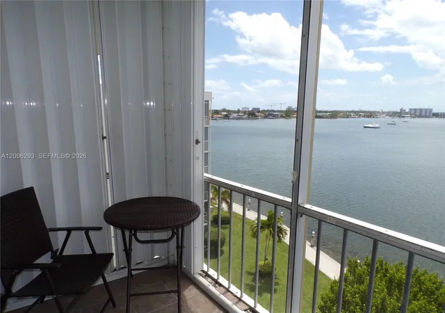 Homes for sale in Aventura, FL | 3000 Marcos Dr, Aventura, FL 33160
