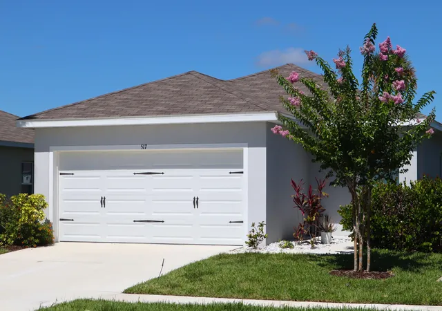 Photo 1 of Single family home for sale at 517 Cherimoya St, Fort Pierce, FL 34981 | MLS# B26019158 | Listing updated on 2026-10-08