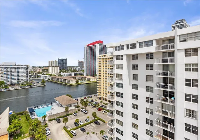 2nd image of 1865 S Ocean Dr #15B, Hallandale Beach, FL 33009 | MLS# A12005703