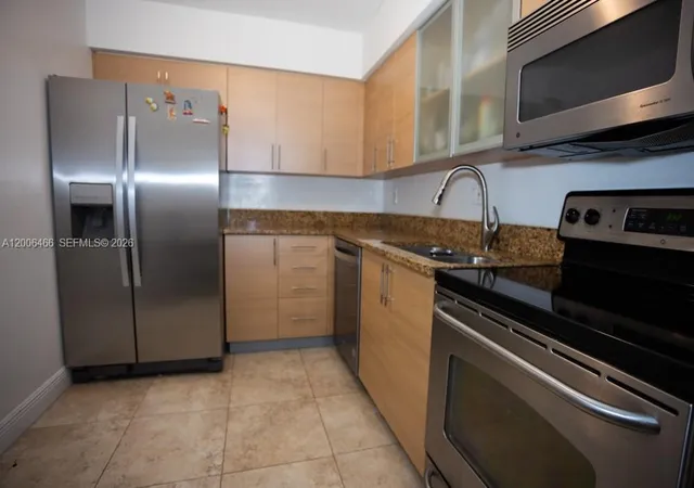 3rd image of 3300 Ne 192Nd St #214, Ojus, FL 33180 | MLS# A12006466