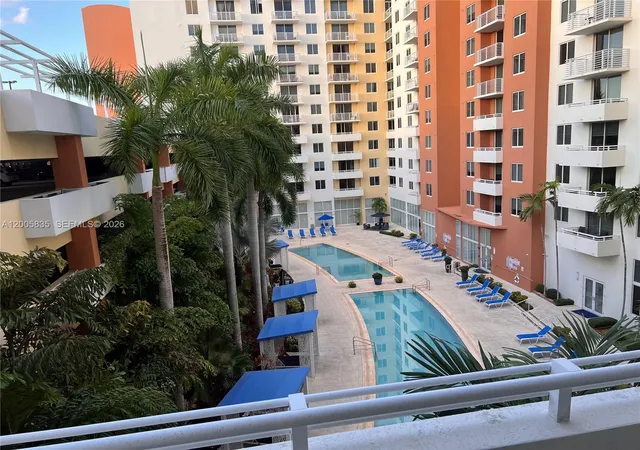 1st image of 18800 Ne 29Th Ave #419, Miami, FL 33180 | MLS# A12005835