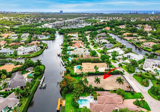 Photo 4 of Single family home for sale at 2927 Rhone Dr, Palm Beach Gardens, FL 33410 | MLS# B26019572 | Listing updated on 2026-10-08