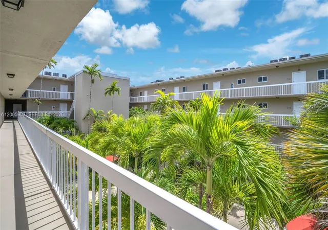 Homes for sale in Miami, FL | 8103 Camino Real C-314 #C-314, Miami, FL 33143 | MLS# A12005903