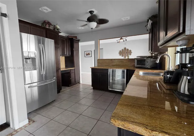 2nd image of 11661 Nw 31st Pl, Sunrise, FL 33323 | MLS# A12007074