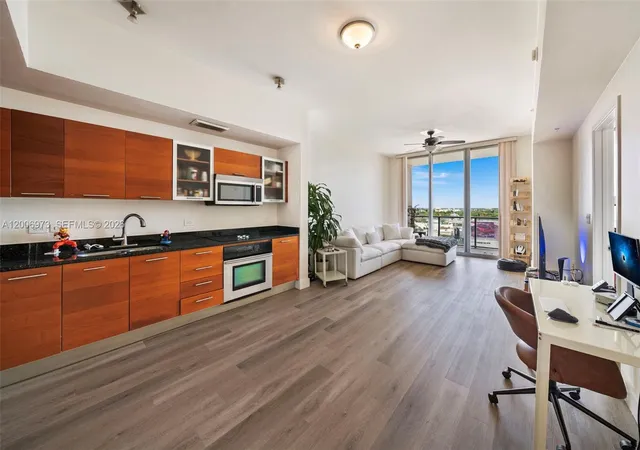 4th image of 3470 E Coast Ave #H1203, Miami, FL 33137 | MLS# A12006973