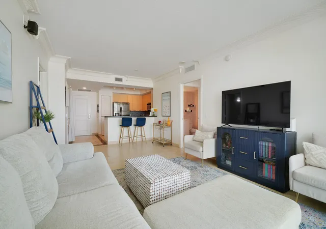 4th image of 350 Se 2Nd St #860, Fort Lauderdale, FL 33301 | MLS# B26019782