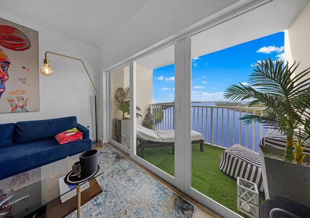 Photo 1 of Condo for sale at 300 Bayview Dr #1614, Sunny Isles Beach, FL 33160 | MLS# B26019856 | Listing updated on 2026-09-23