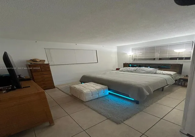 18th image of 1100 Ne 1st Ct #104, Hallandale Beach, FL 33009 | MLS# A12007326
