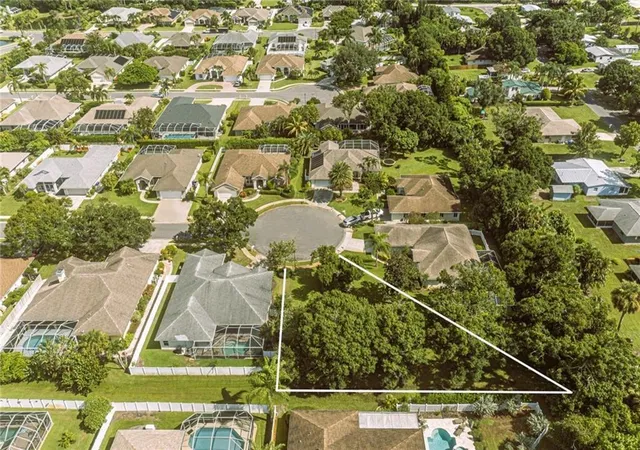 Photo 4 of Sale Pending at 3745 8th Lane, Vero Beach, FL 32960 | MLS# B26019928 | Listing updated on 2026-09-02